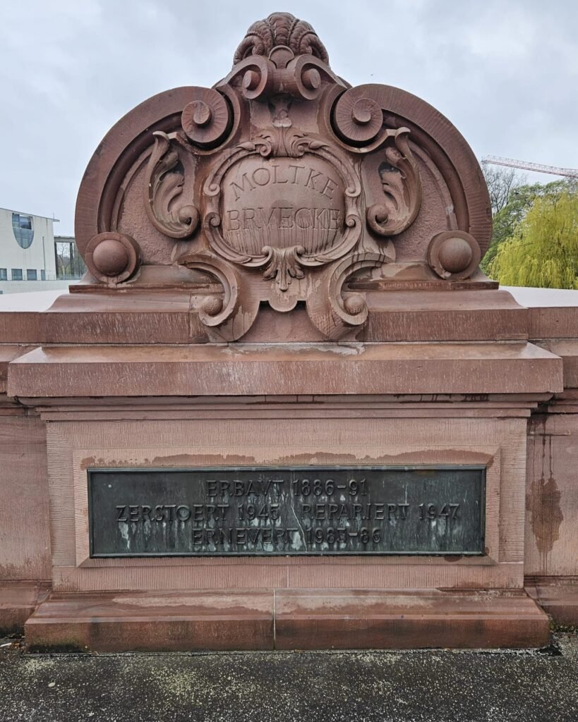 Moltkebrücke