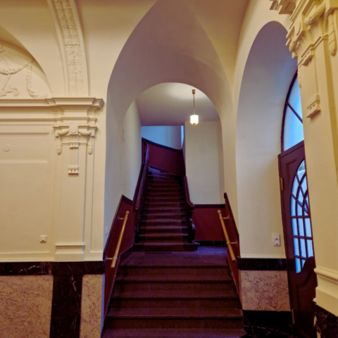 Schloßstr 107/108
