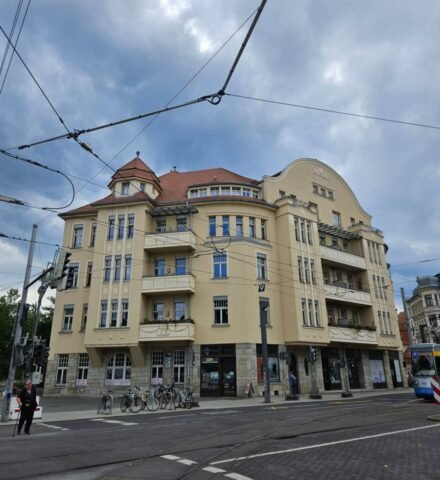 davidsumnerhistory_1758565982_3727444082869202863_65372354849 Capa