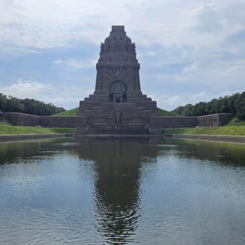 davidsumnerhistory_1759428008_3734675275977095804_65372354849 Völkerschlachtdenkmal Leipzig